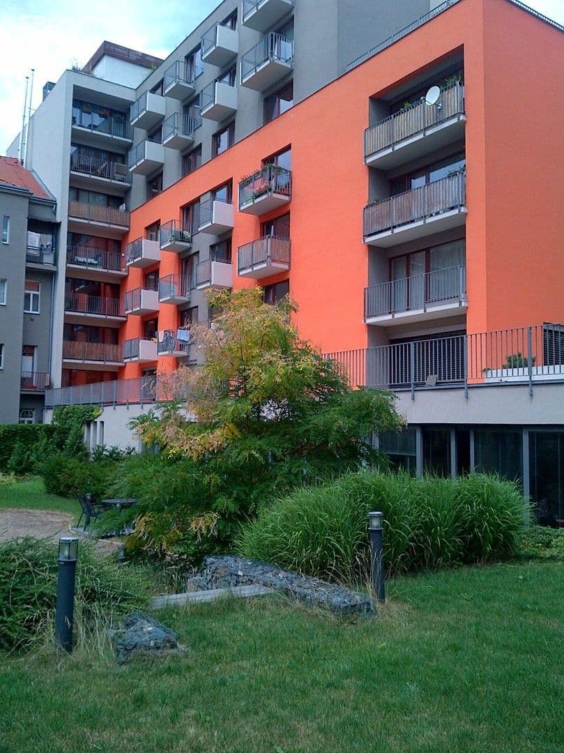 Pronájem bytu 2+kk 62 m², V Háji, Praha, Praha Pronájem bytu 2+kk 62 m², V Háji, Praha, Praha