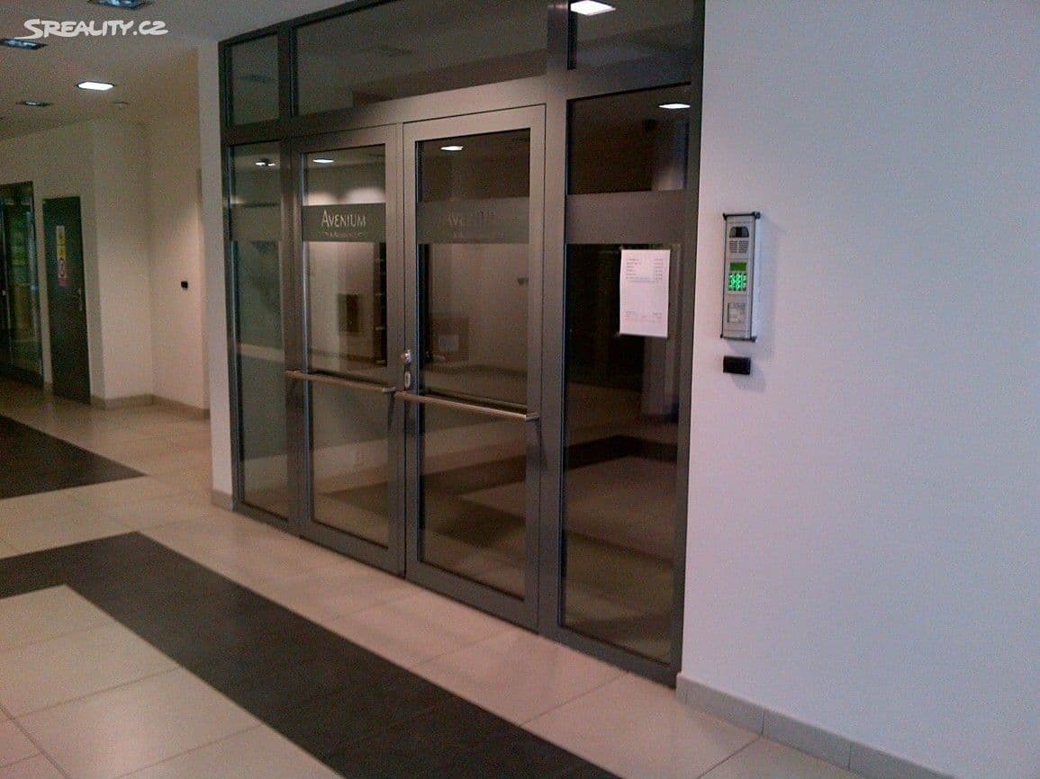 Pronájem bytu 2+kk 62 m², V Háji, Praha, Praha Pronájem bytu 2+kk 62 m², V Háji, Praha, Praha