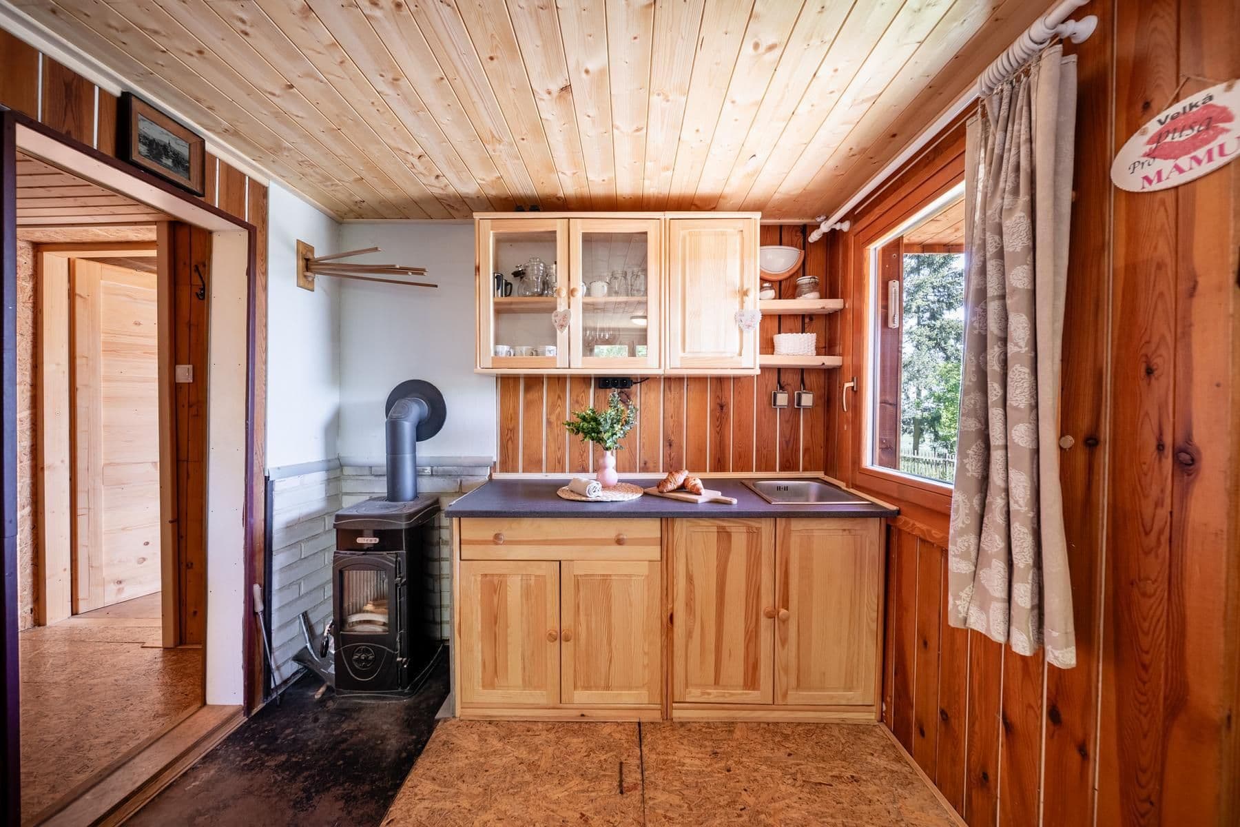 Prodej chaty, chalupy 50 m², pozemek 2.198 m², Strunkovice nad Blanicí, Jihočeský kraj Prodej chaty, chalupy 50 m², pozemek 2.198 m², Strunkovice nad Blanicí, Jihočeský kraj