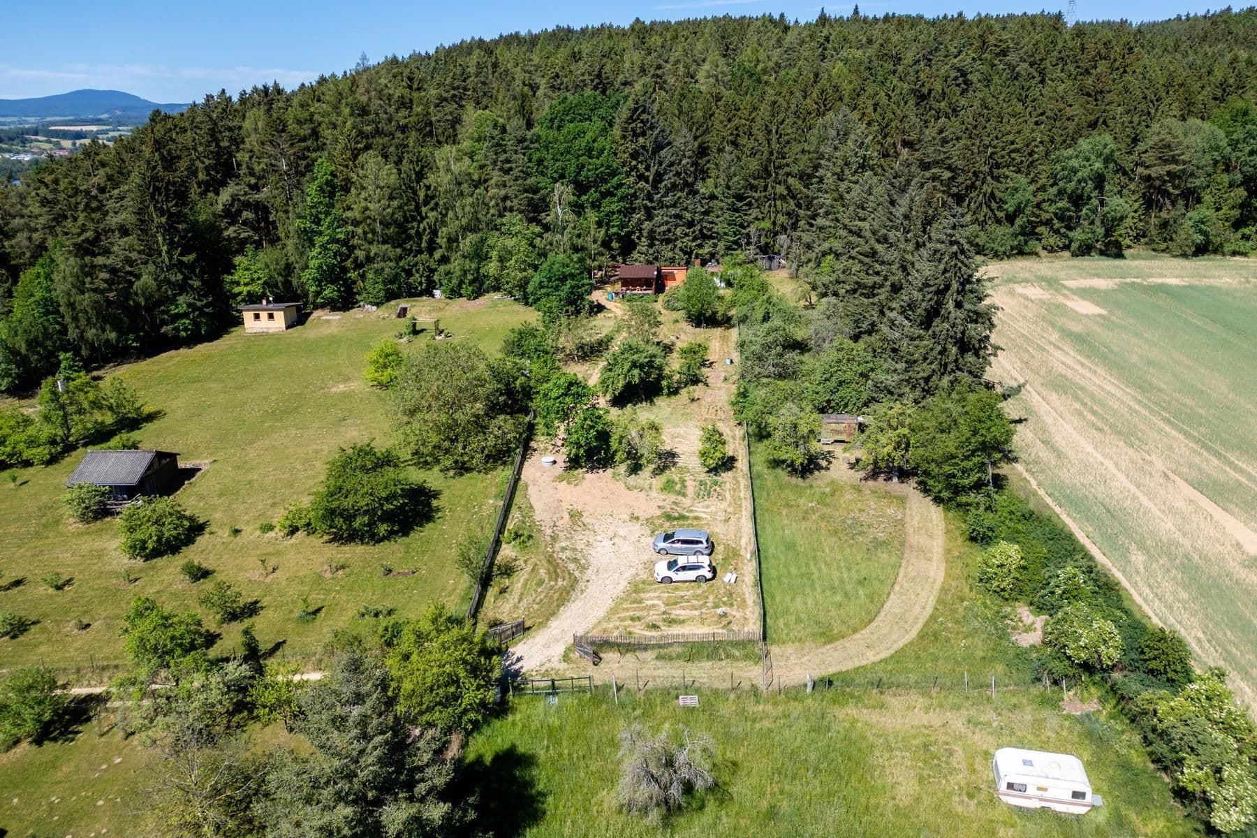 Prodej chaty, chalupy 50 m², pozemek 2.198 m², Strunkovice nad Blanicí, Jihočeský kraj Prodej chaty, chalupy 50 m², pozemek 2.198 m², Strunkovice nad Blanicí, Jihočeský kraj