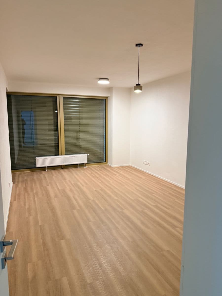 Pronájem bytu 2+kk 66 m², Zahradní, Plzeň, Plzeňský kraj Pronájem bytu 2+kk 66 m², Zahradní, Plzeň, Plzeňský kraj