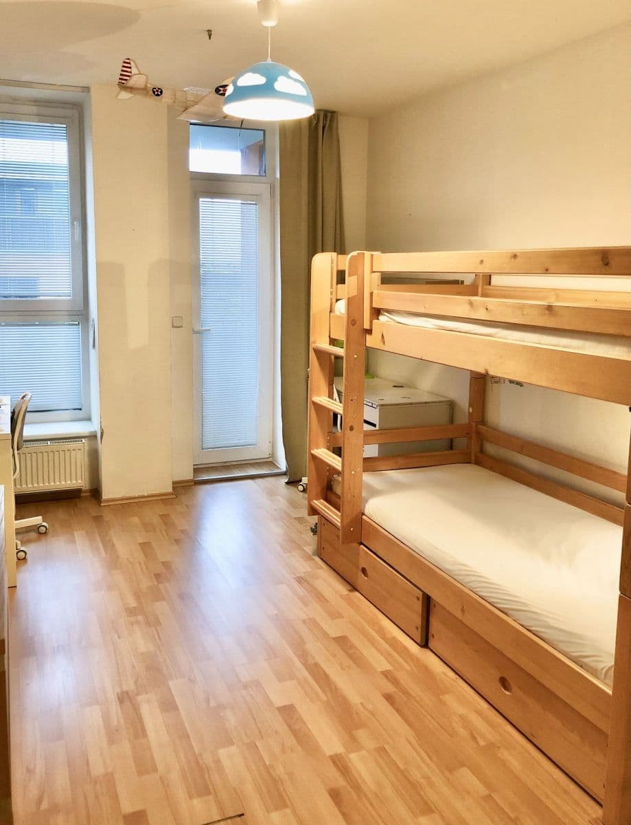 Pronájem bytu 3+kk 80 m², Přemyslovská, Roztoky, Středočeský kraj Pronájem bytu 3+kk 80 m², Přemyslovská, Roztoky, Středočeský kraj