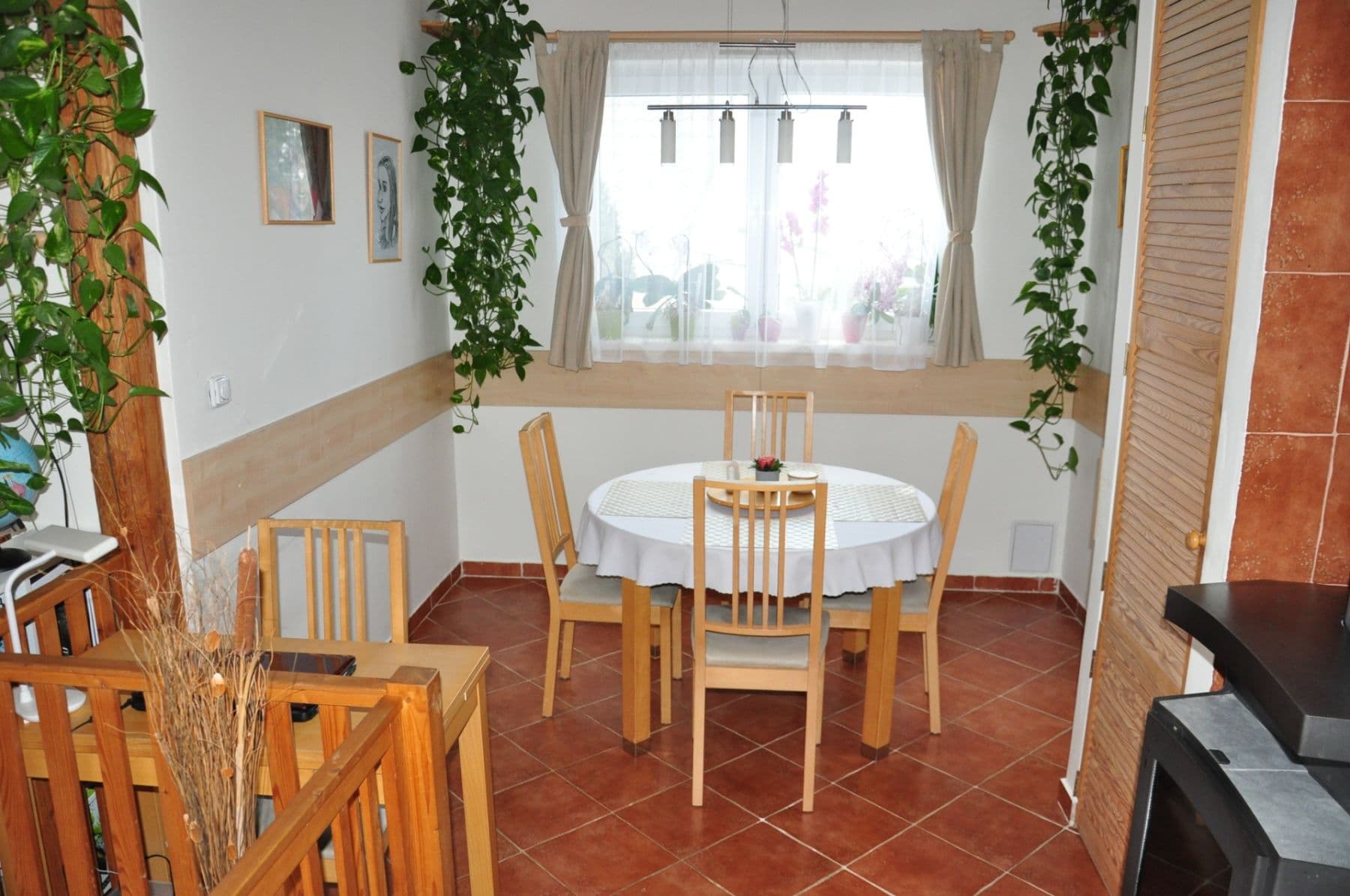 Prodej domu 181 m², pozemek 396 m², V Zahrádkách, Hradištko, Středočeský kraj Prodej domu 181 m², pozemek 396 m², V Zahrádkách, Hradištko, Středočeský kraj