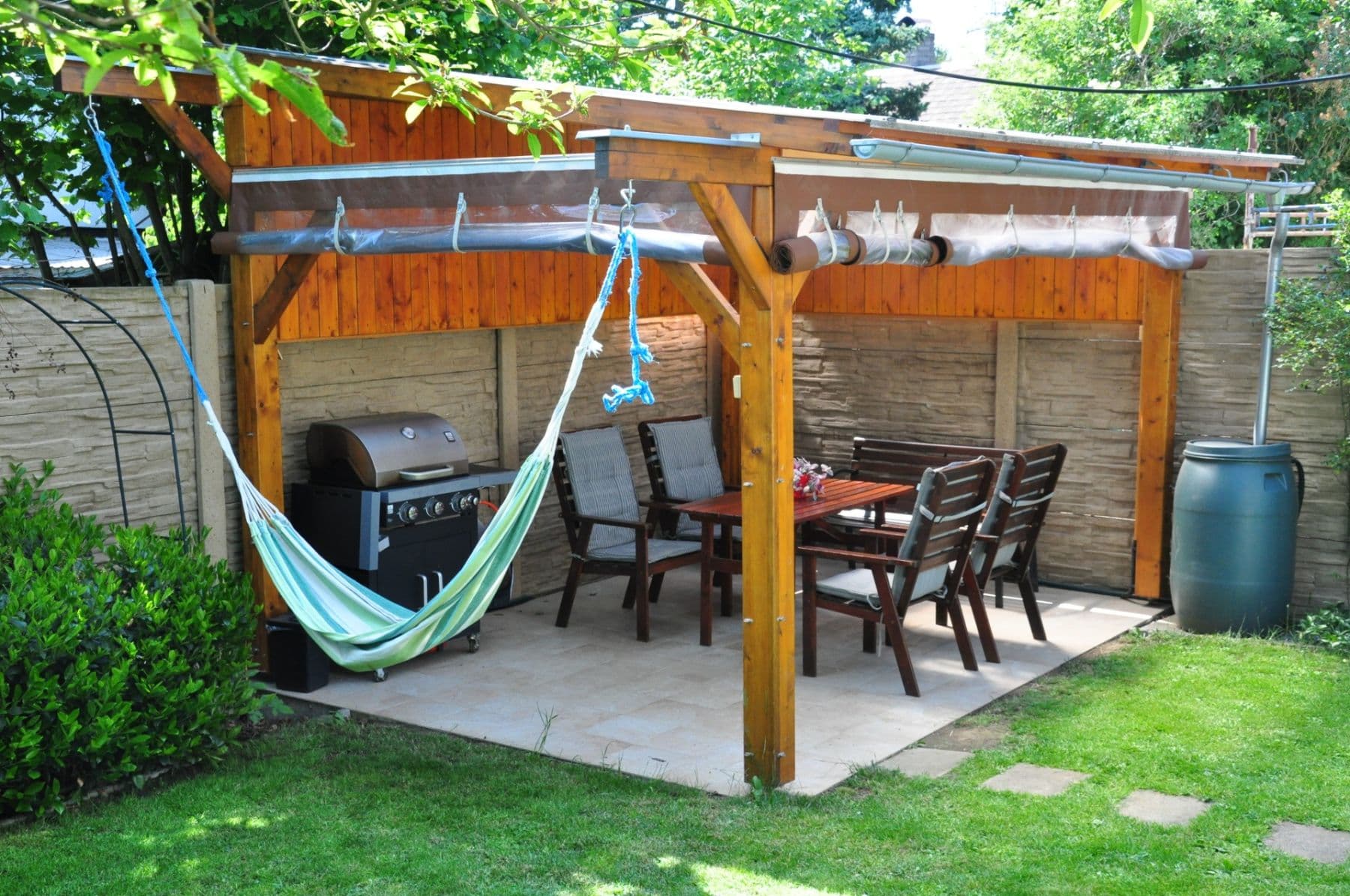 Prodej domu 181 m², pozemek 396 m², V Zahrádkách, Hradištko, Středočeský kraj Prodej domu 181 m², pozemek 396 m², V Zahrádkách, Hradištko, Středočeský kraj