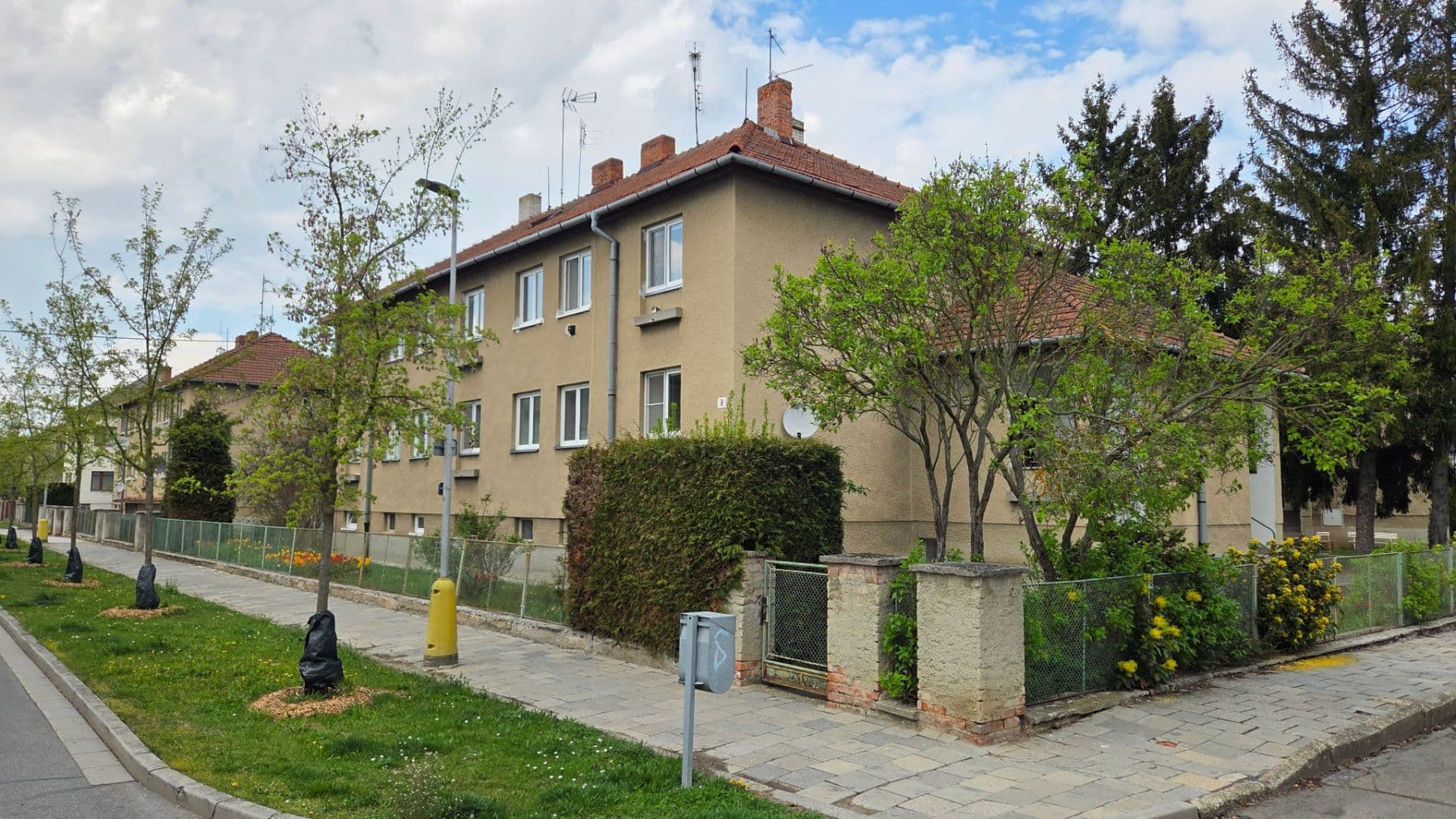 Prodej bytu 3+1 72 m², Bezručova, Litovel, Olomoucký kraj Prodej bytu 3+1 72 m², Bezručova, Litovel, Olomoucký kraj