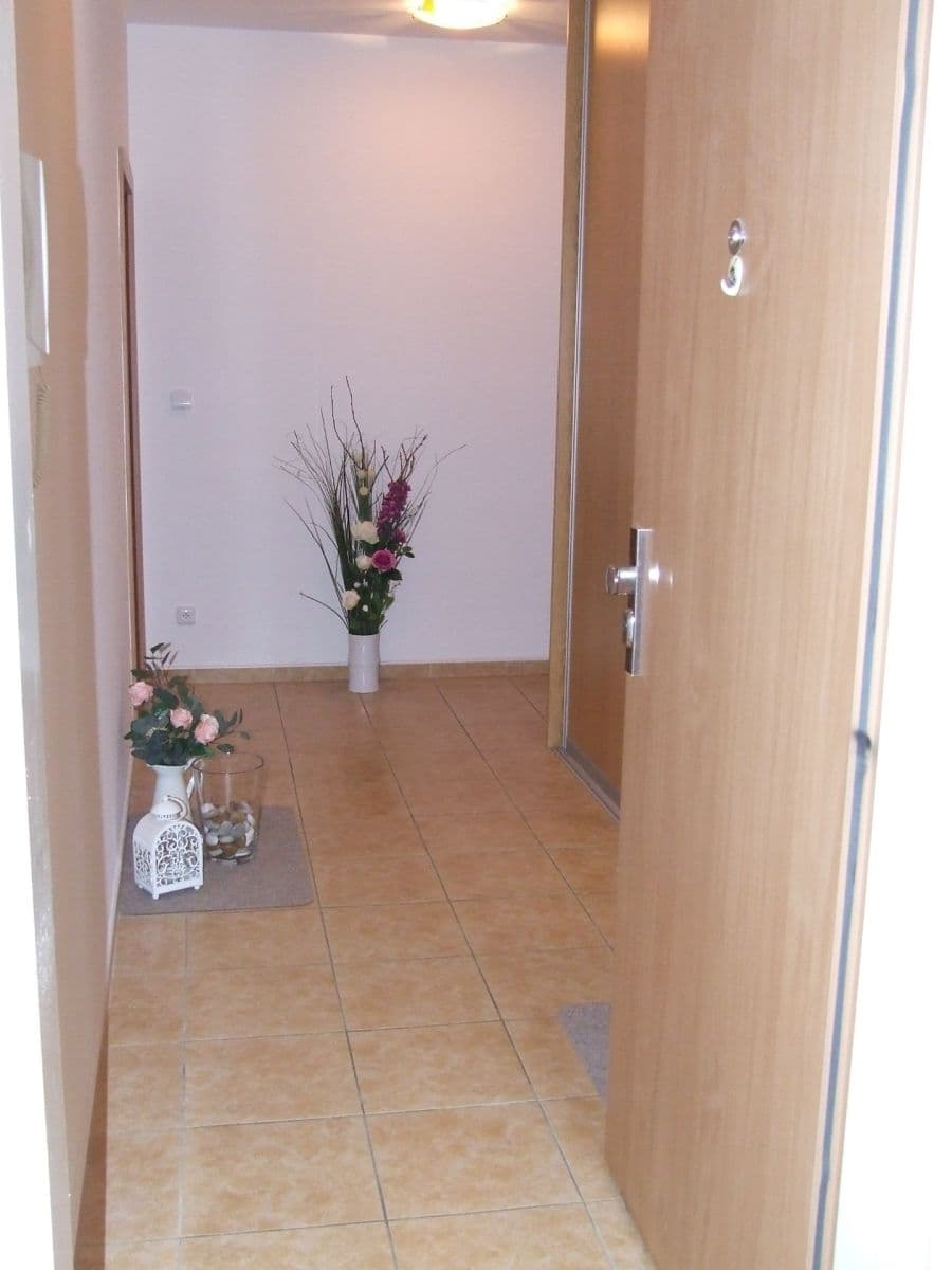 Pronájem bytu 2+kk 74 m², Dalmatská, Úvaly, Středočeský kraj Pronájem bytu 2+kk 74 m², Dalmatská, Úvaly, Středočeský kraj