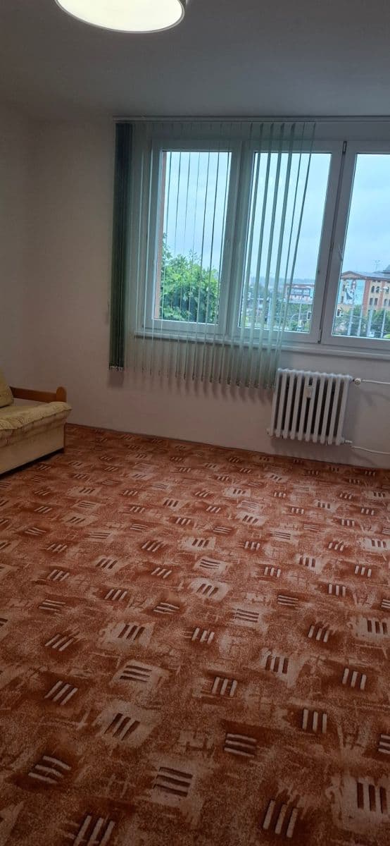 Pronájem bytu 1+1 35 m², Varenská, Ostrava, Moravskoslezský kraj Pronájem bytu 1+1 35 m², Varenská, Ostrava, Moravskoslezský kraj