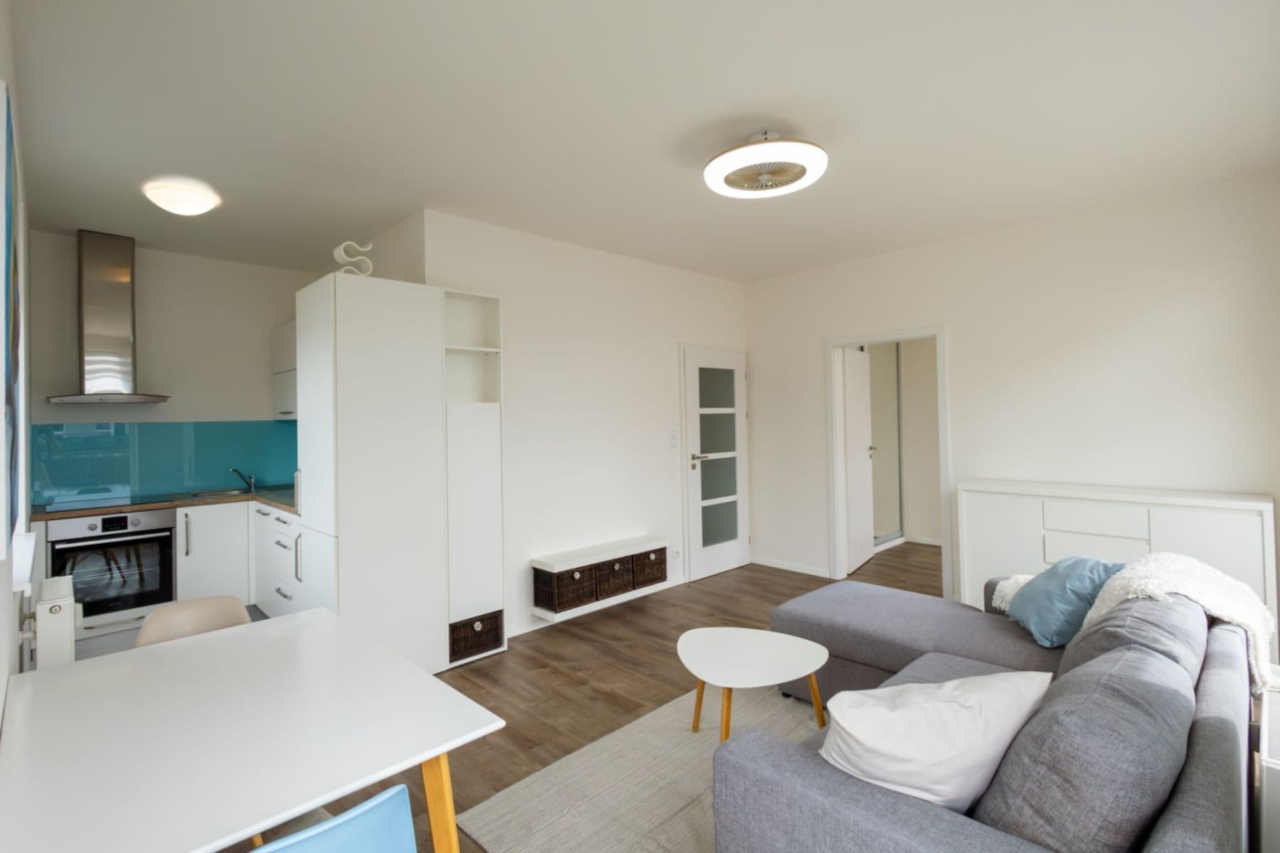 Pronájem bytu 2+kk 45 m², Pod Harfou, Praha, Praha Pronájem bytu 2+kk 45 m², Pod Harfou, Praha, Praha