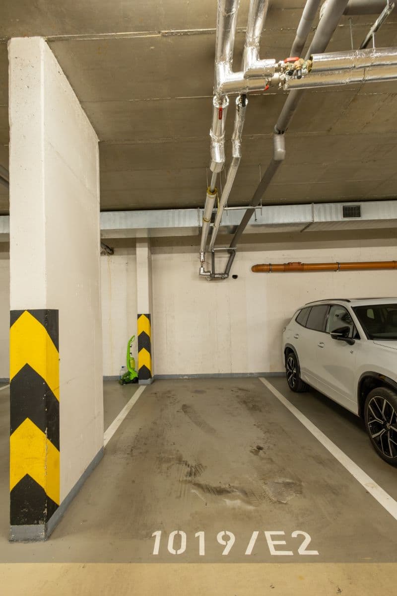 Pronájem bytu 2+kk 45 m², Pod Harfou, Praha, Praha Pronájem bytu 2+kk 45 m², Pod Harfou, Praha, Praha