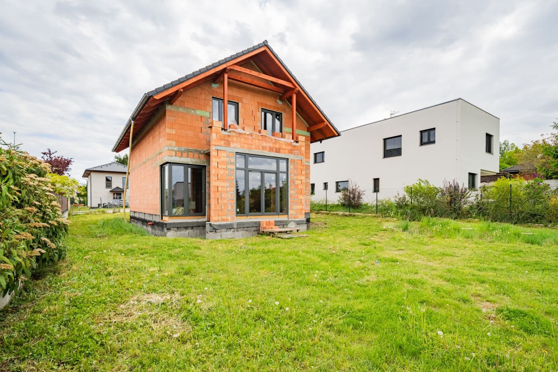 Prodej domu 134 m², pozemek 979 m², Luční, Strančice, Středočeský kraj Prodej domu 134 m², pozemek 979 m², Luční, Strančice, Středočeský kraj