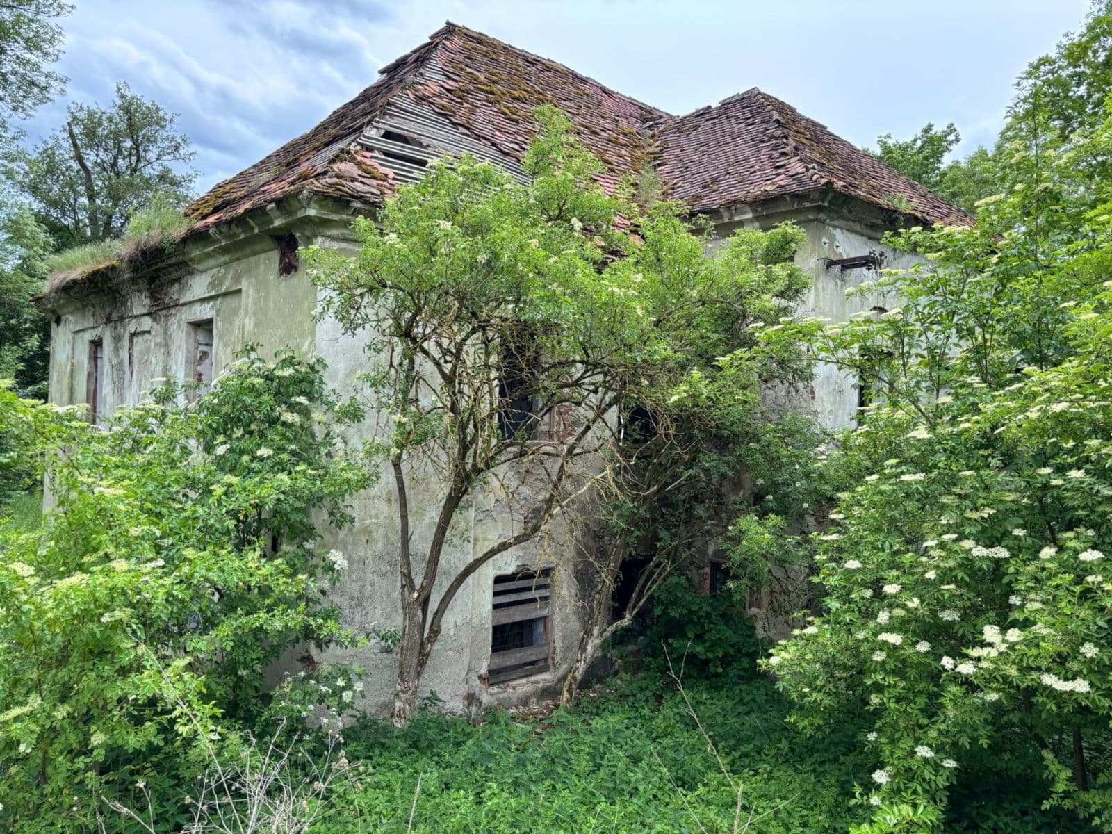 Prodej pozemku 832 m², Střelské Hoštice, Jihočeský kraj Prodej pozemku 832 m², Střelské Hoštice, Jihočeský kraj