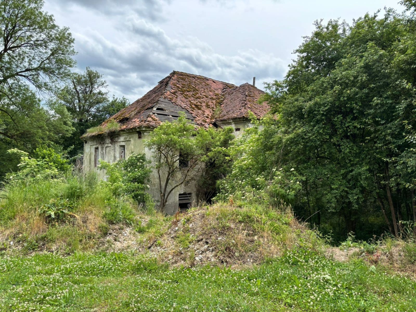 Prodej pozemku 832 m², Střelské Hoštice, Jihočeský kraj Prodej pozemku 832 m², Střelské Hoštice, Jihočeský kraj