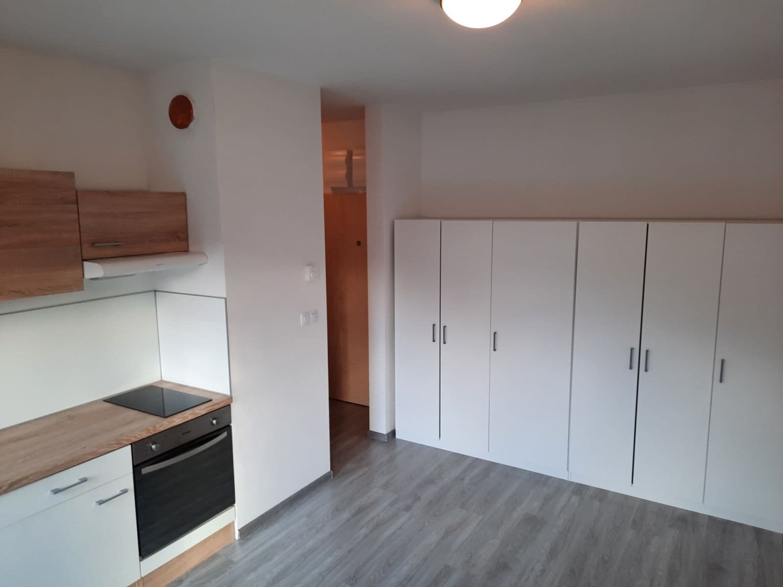 Pronájem bytu 1+kk 25 m², Košinova, Brno, Jihomoravský kraj Pronájem bytu 1+kk 25 m², Košinova, Brno, Jihomoravský kraj