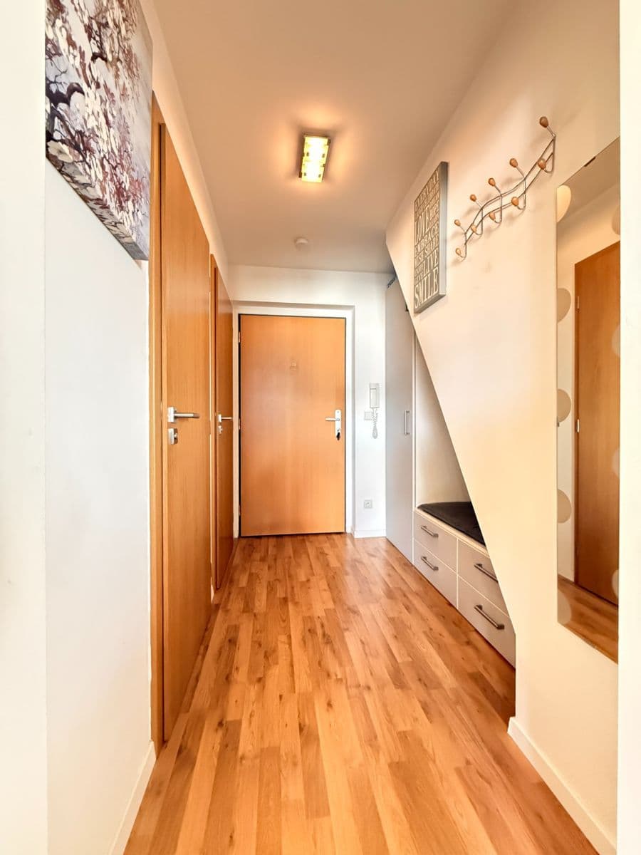 Prodej bytu 4+kk 92 m², Bolzanova, Chýně, Středočeský kraj Prodej bytu 4+kk 92 m², Bolzanova, Chýně, Středočeský kraj