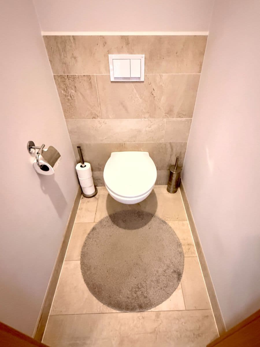 Prodej bytu 4+kk 92 m², Bolzanova, Chýně, Středočeský kraj Prodej bytu 4+kk 92 m², Bolzanova, Chýně, Středočeský kraj