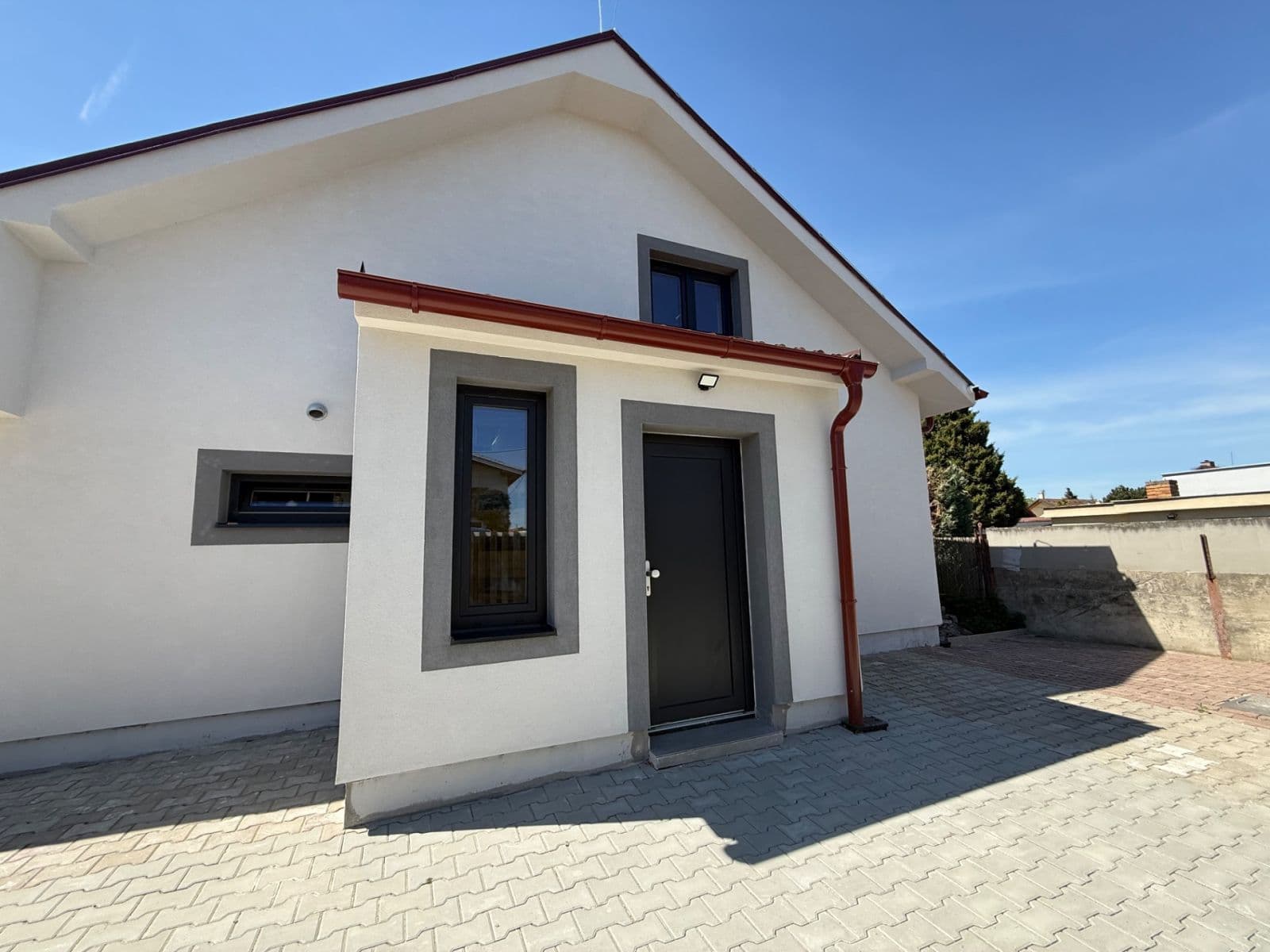 Pronájem bytu 2+1 45 m², Zadní, Praha, Praha Pronájem bytu 2+1 45 m², Zadní, Praha, Praha