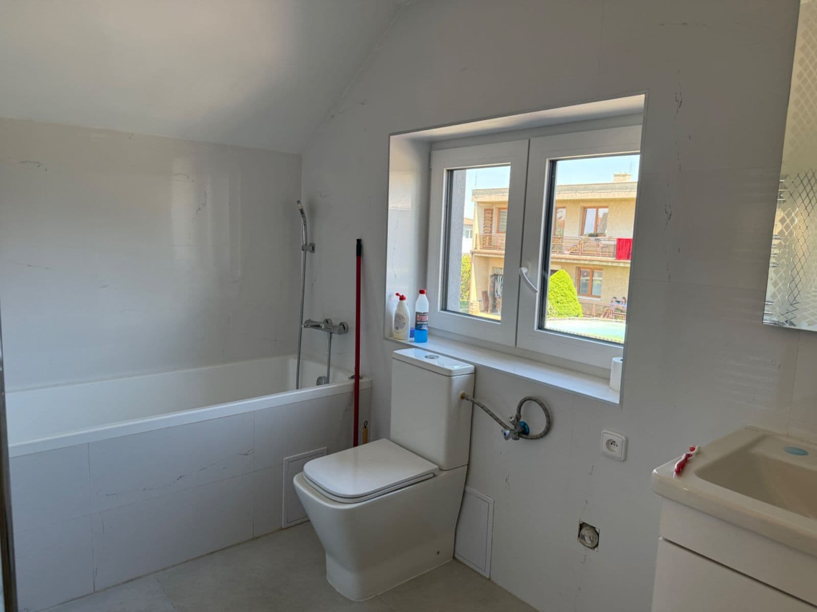 Pronájem bytu 2+1 45 m², Zadní, Praha, Praha Pronájem bytu 2+1 45 m², Zadní, Praha, Praha