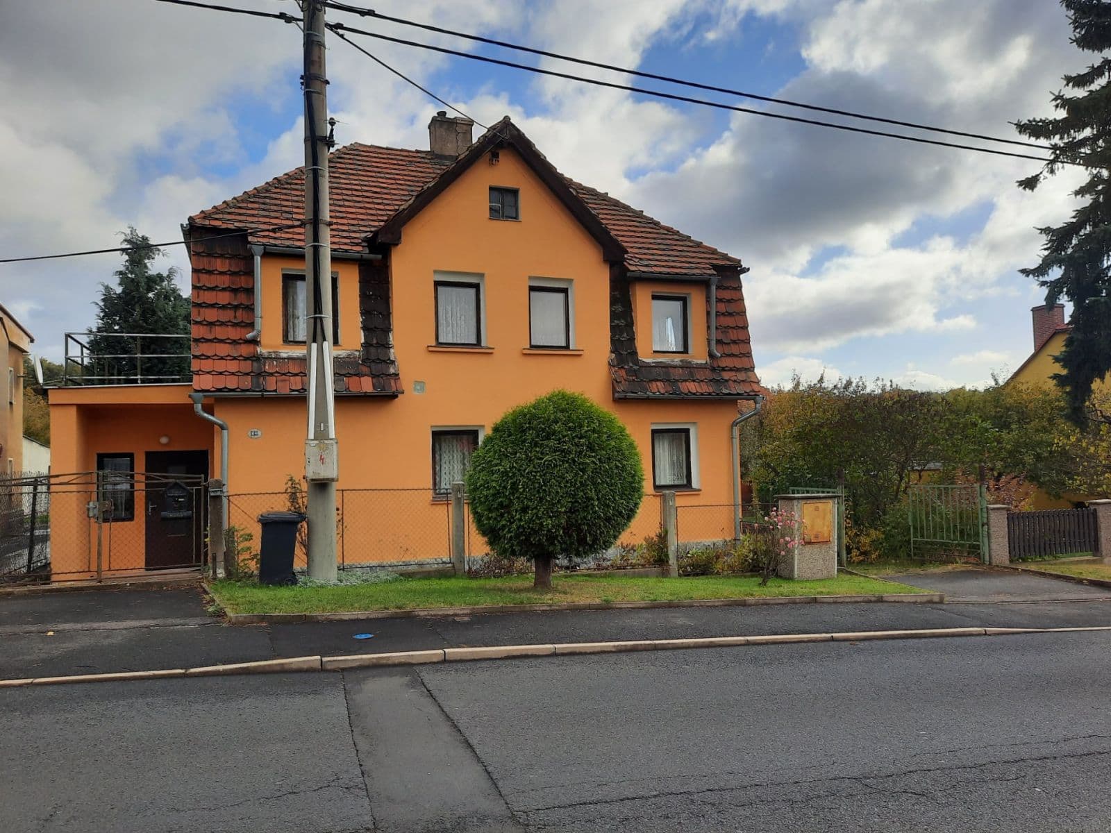 Prodej domu 173 m², pozemek 1.000 m², Telnice, Ústecký kraj Prodej domu 173 m², pozemek 1.000 m², Telnice, Ústecký kraj