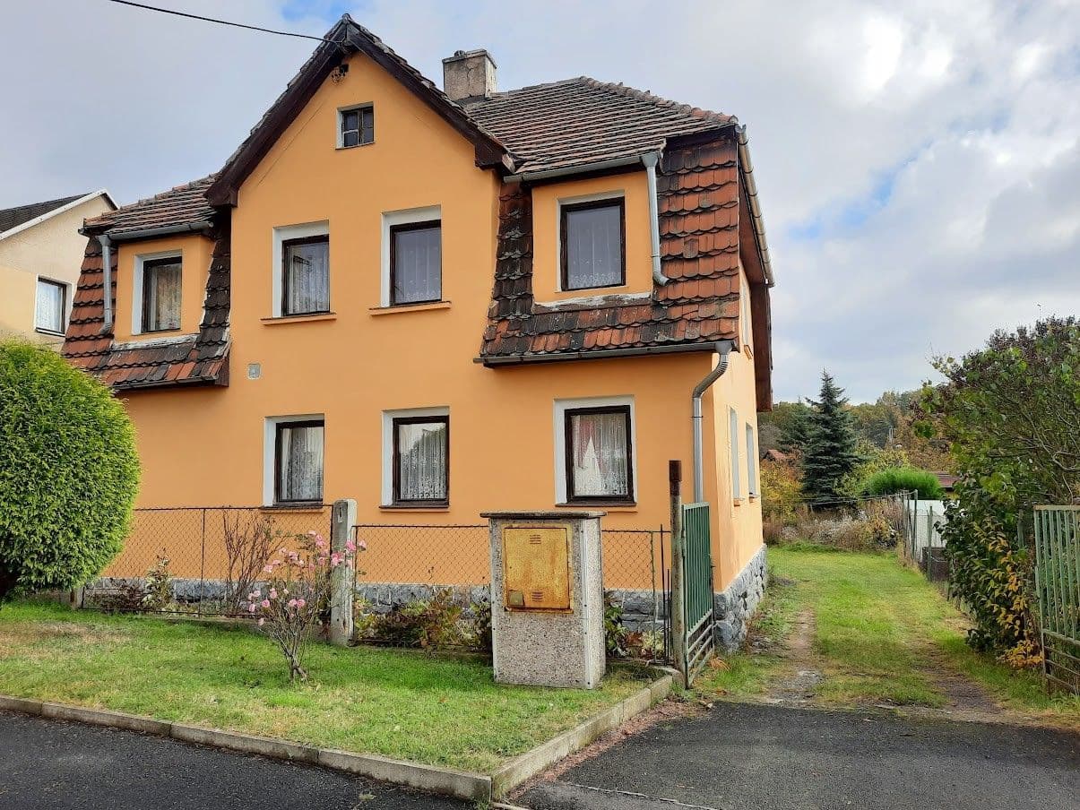 Prodej domu 173 m², pozemek 1.000 m², Telnice, Ústecký kraj Prodej domu 173 m², pozemek 1.000 m², Telnice, Ústecký kraj