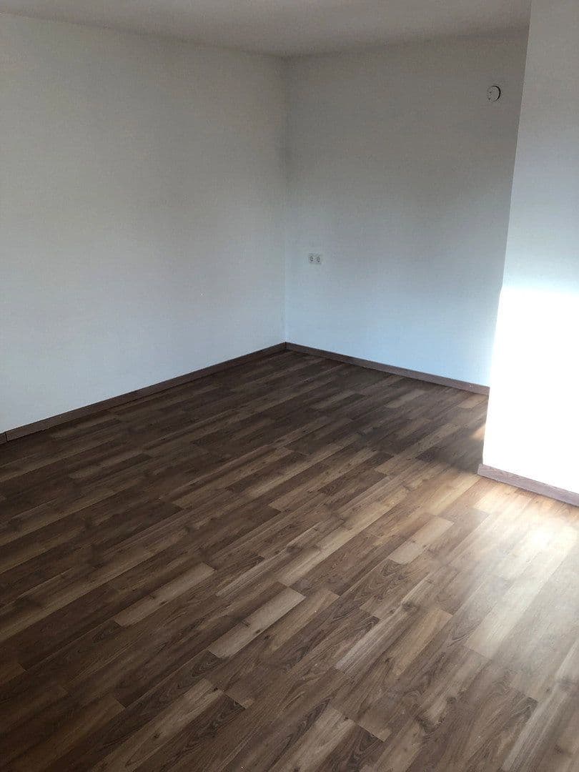 Prodej domu 255 m², pozemek 974 m², Roding, Bavorsko Prodej domu 255 m², pozemek 974 m², Roding, Bavorsko