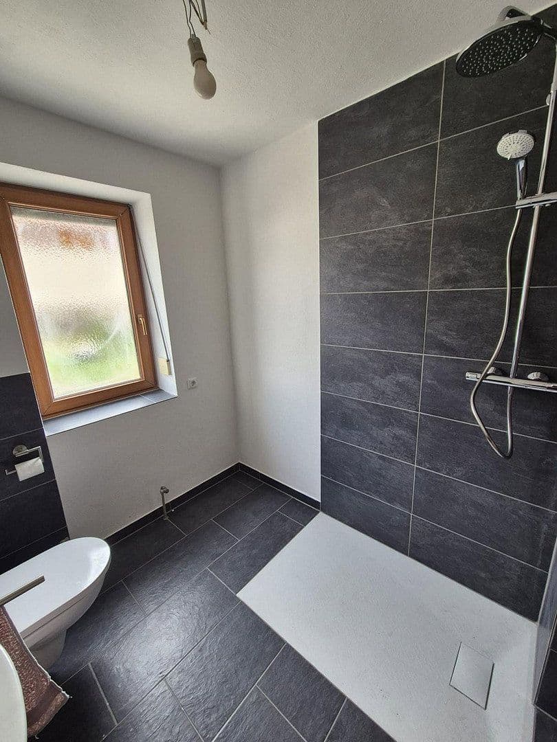 Prodej domu 255 m², pozemek 974 m², Roding, Bavorsko Prodej domu 255 m², pozemek 974 m², Roding, Bavorsko