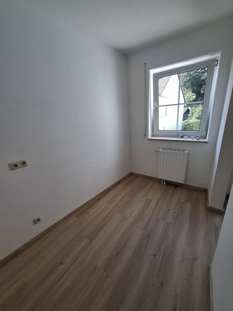 Pronájem bytu 2+1 40 m², Pfaffenhofen, Bavorsko Pronájem bytu 2+1 40 m², Pfaffenhofen, Bavorsko