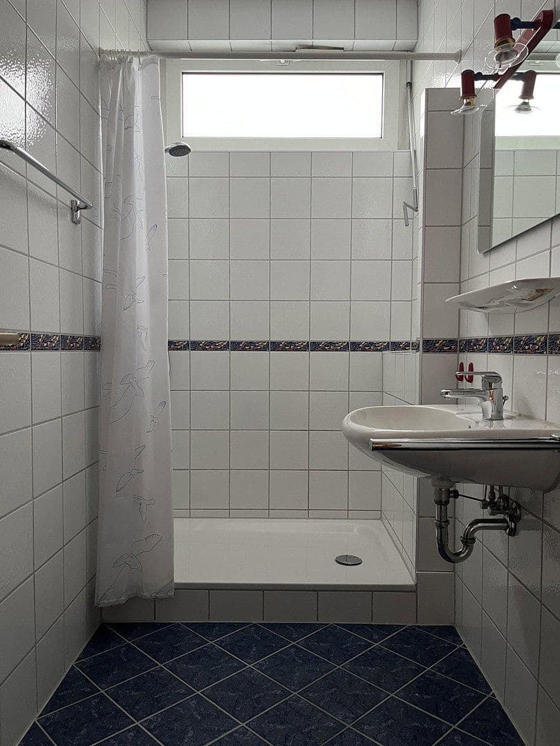 Prodej domu 172 m², pozemek 300 m², Dietenheimerstr. 82, Illertissen, Bavorsko Prodej domu 172 m², pozemek 300 m², Dietenheimerstr. 82, Illertissen, Bavorsko