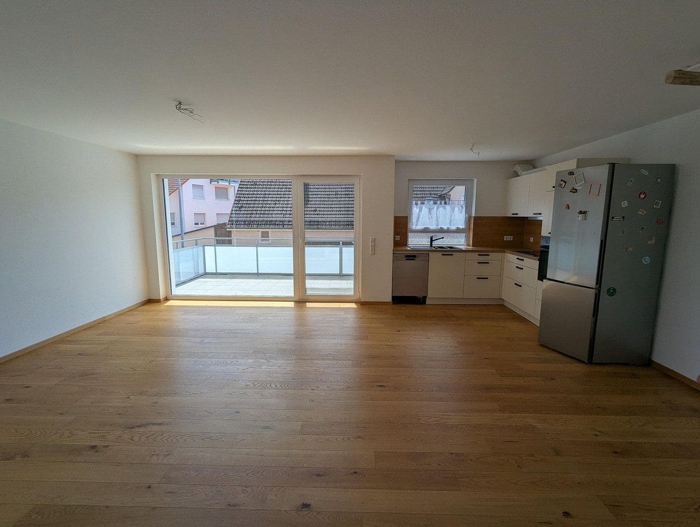 Pronájem bytu 4+1 108 m², Heimsheim, Bádensko-Württembersko Pronájem bytu 4+1 108 m², Heimsheim, Bádensko-Württembersko