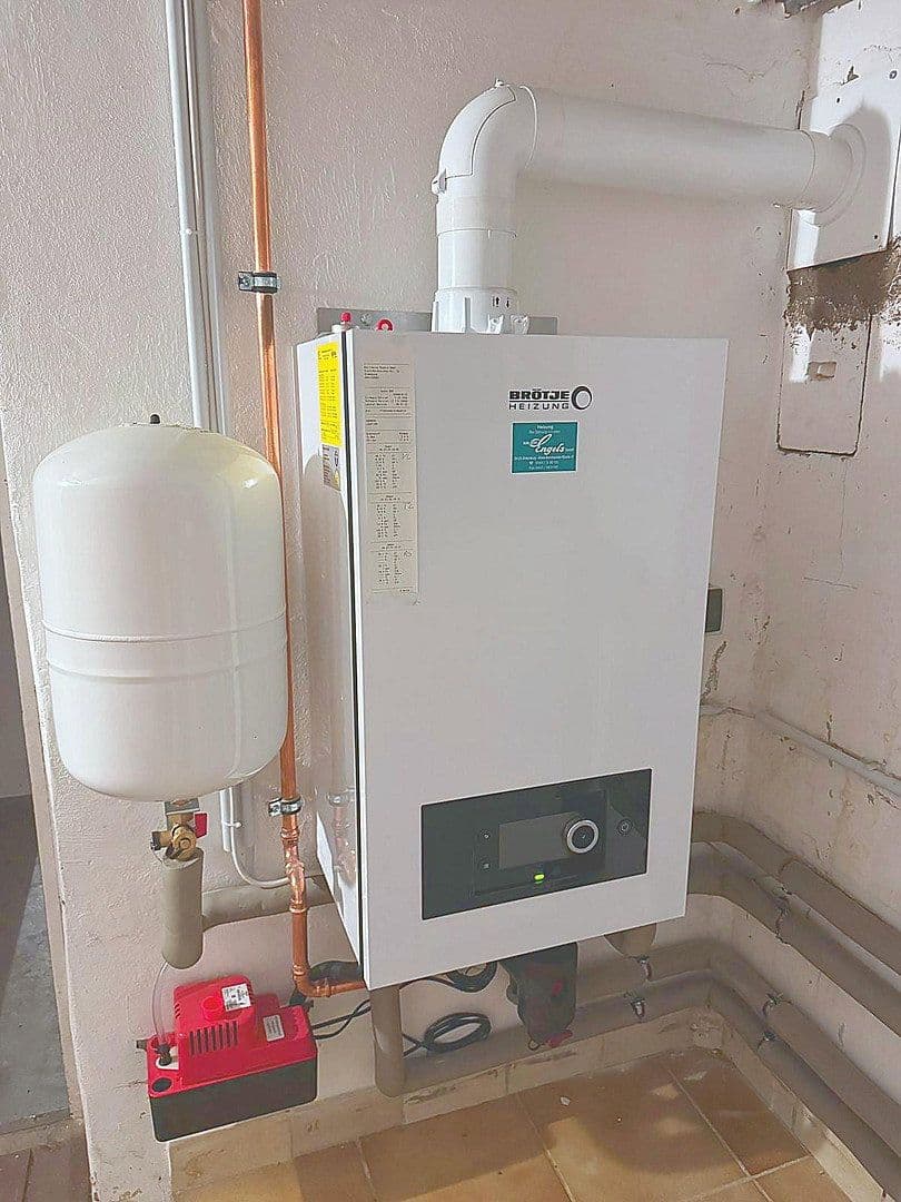 Prodej domu 125 m², pozemek 700 m², Berne, Dolní Sasko Prodej domu 125 m², pozemek 700 m², Berne, Dolní Sasko