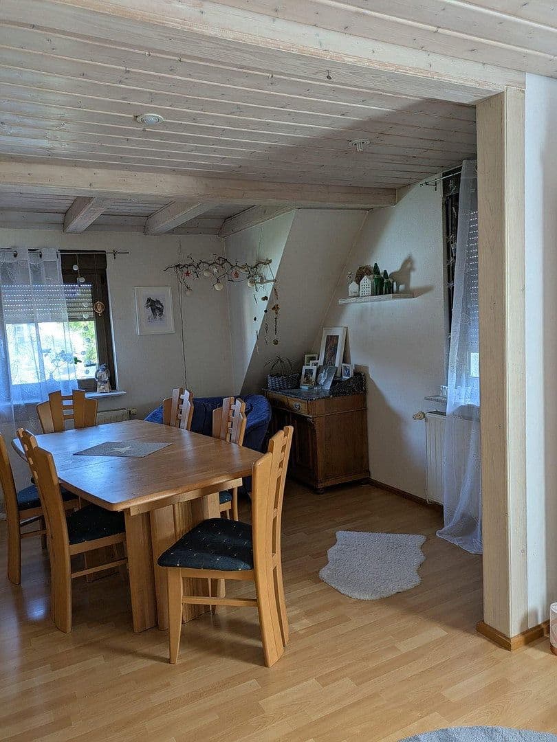 Prodej bytu 3+kk 102 m², Metzingen, Bádensko-Württembersko Prodej bytu 3+kk 102 m², Metzingen, Bádensko-Württembersko