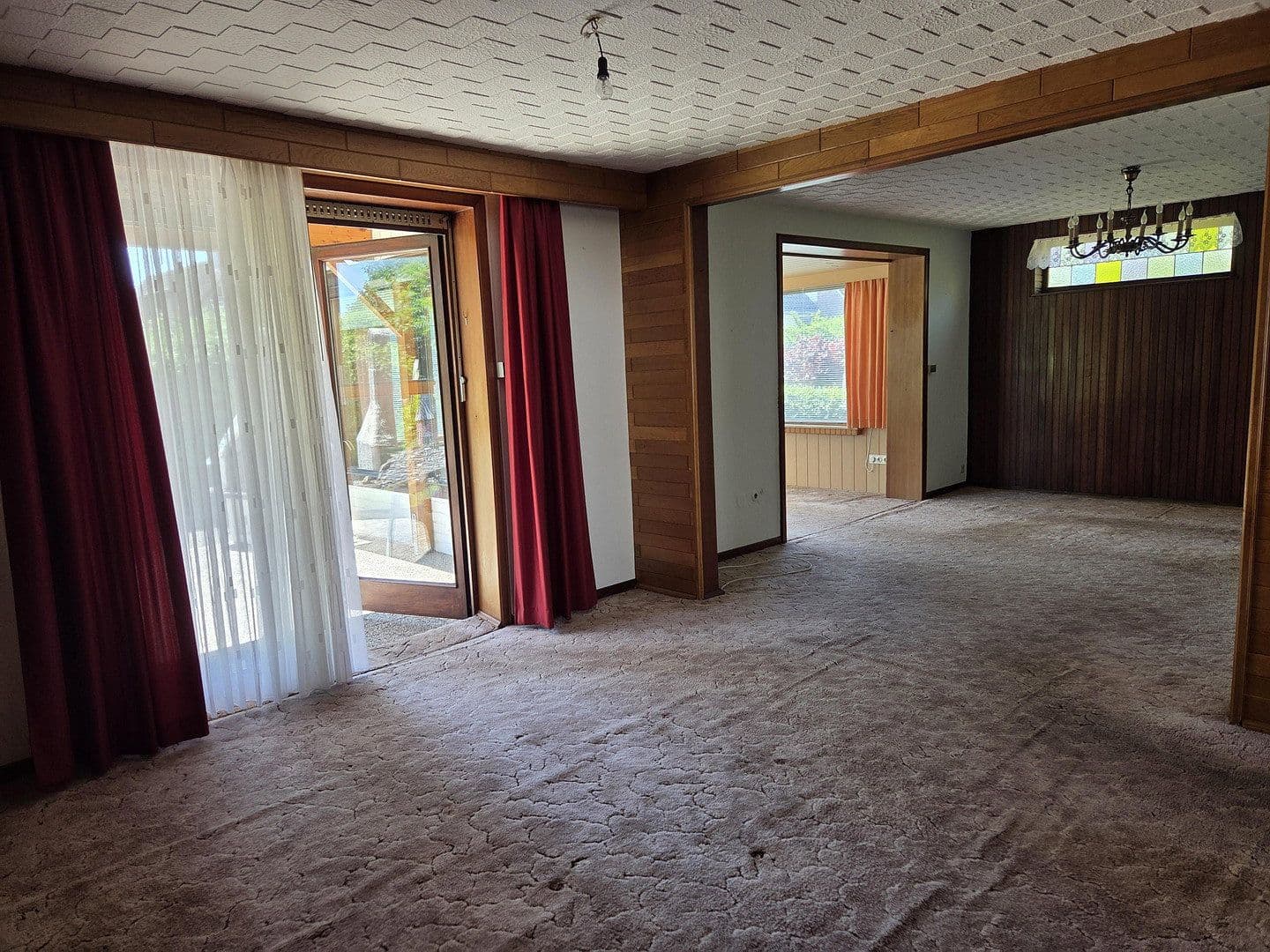 Prodej domu 134 m², pozemek 539 m², Achim, Dolní Sasko Prodej domu 134 m², pozemek 539 m², Achim, Dolní Sasko