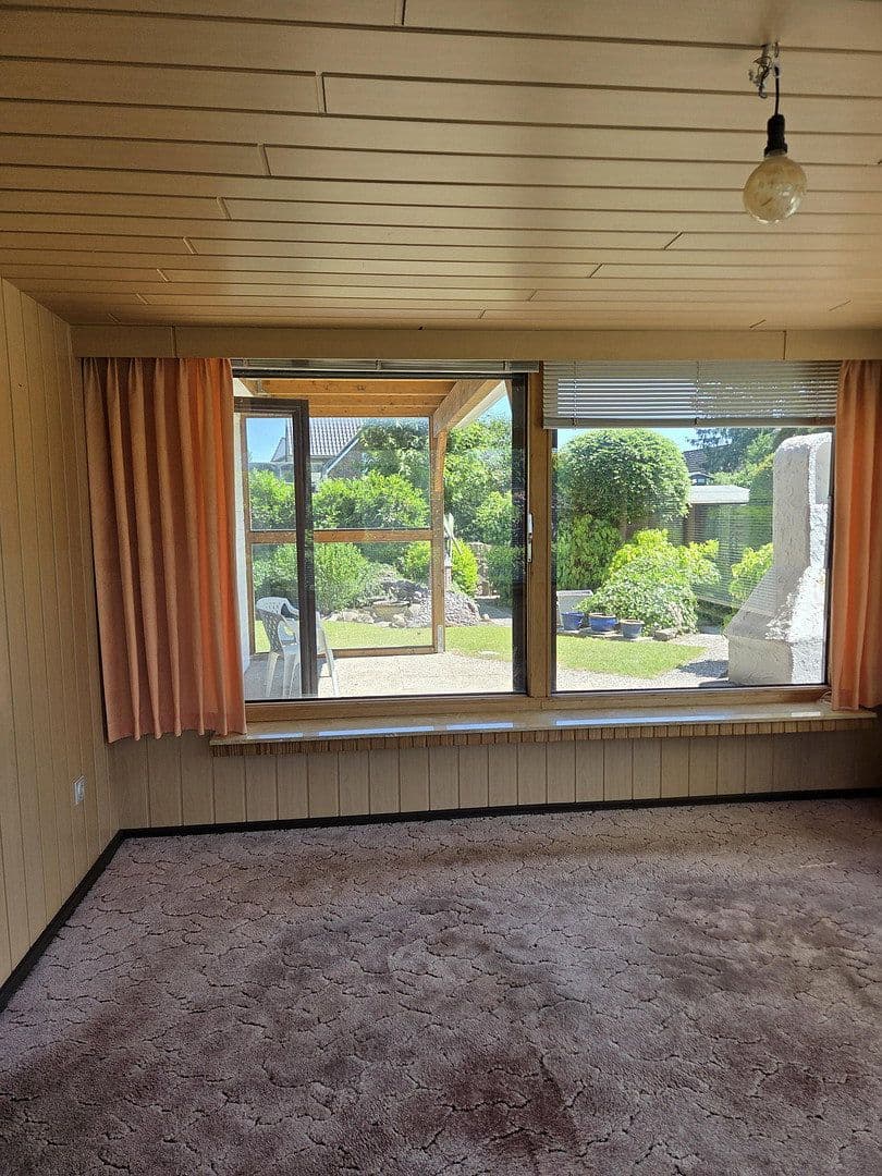 Prodej domu 134 m², pozemek 539 m², Achim, Dolní Sasko Prodej domu 134 m², pozemek 539 m², Achim, Dolní Sasko