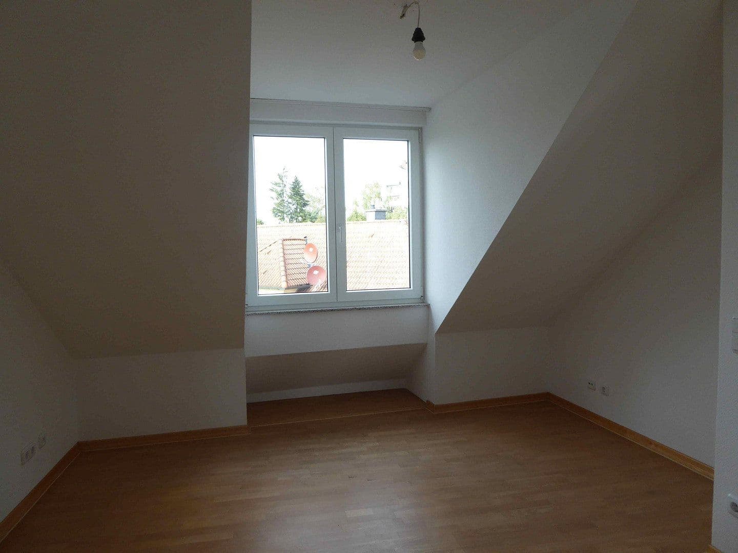 Prodej bytu 3+kk 90 m², Groß-Umstadt, Hessen Prodej bytu 3+kk 90 m², Groß-Umstadt, Hessen