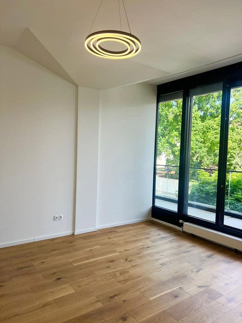 Prodej bytu 3+1 100 m², Dr. Berndl Str. 5, Memmingen, Bavorsko Prodej bytu 3+1 100 m², Dr. Berndl Str. 5, Memmingen, Bavorsko