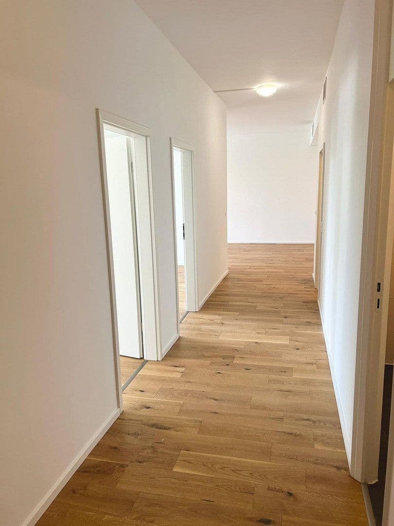 Prodej bytu 3+1 100 m², Dr. Berndl Str. 5, Memmingen, Bavorsko Prodej bytu 3+1 100 m², Dr. Berndl Str. 5, Memmingen, Bavorsko