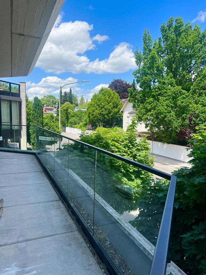 Prodej bytu 3+1 100 m², Dr. Berndl Str. 5, Memmingen, Bavorsko Prodej bytu 3+1 100 m², Dr. Berndl Str. 5, Memmingen, Bavorsko