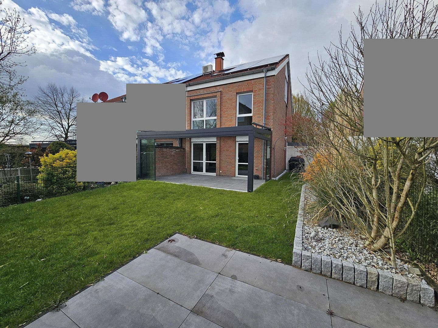 Prodej domu 138 m², pozemek 268 m², Langenfeld (Rheinland), Severní Porýní-Vestfálsko Prodej domu 138 m², pozemek 268 m², Langenfeld (Rheinland), Severní Porýní-Vestfálsko