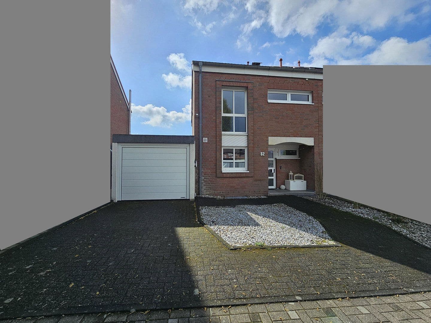 Prodej domu 138 m², pozemek 268 m², Langenfeld (Rheinland), Severní Porýní-Vestfálsko Prodej domu 138 m², pozemek 268 m², Langenfeld (Rheinland), Severní Porýní-Vestfálsko