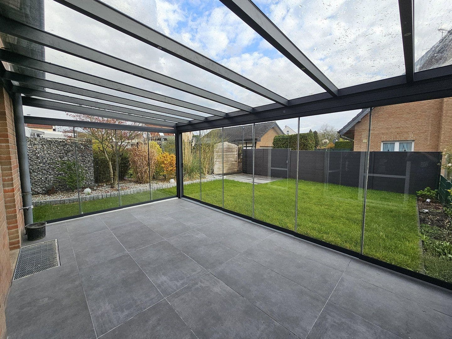 Prodej domu 138 m², pozemek 268 m², Langenfeld (Rheinland), Severní Porýní-Vestfálsko Prodej domu 138 m², pozemek 268 m², Langenfeld (Rheinland), Severní Porýní-Vestfálsko