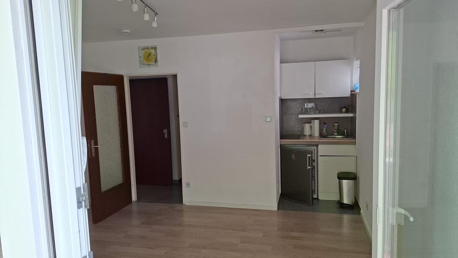 Pronájem bytu 1+1 27 m², Bierbrauerweg 4, Offenbach am Main, Hessen Pronájem bytu 1+1 27 m², Bierbrauerweg 4, Offenbach am Main, Hessen