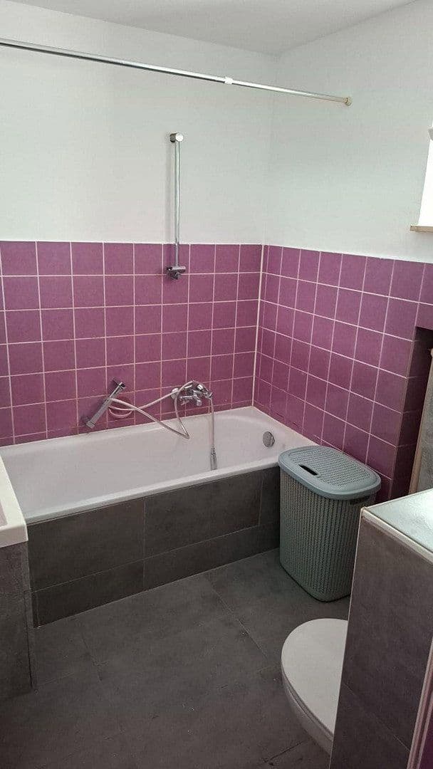 Pronájem bytu 1+1 27 m², Bierbrauerweg 4, Offenbach am Main, Hessen Pronájem bytu 1+1 27 m², Bierbrauerweg 4, Offenbach am Main, Hessen