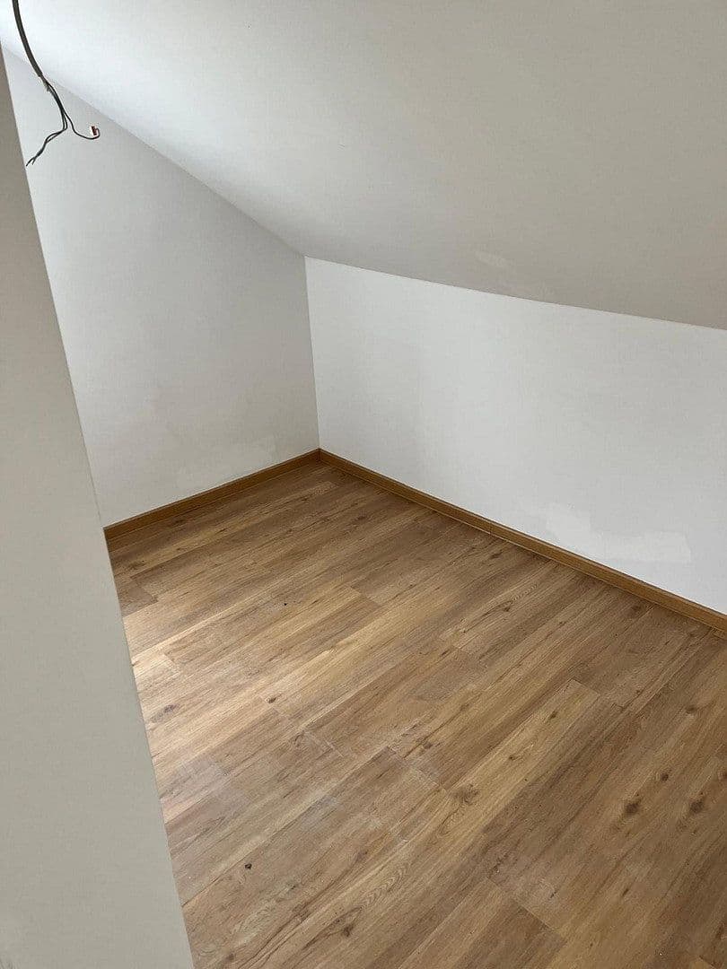 Pronájem bytu 4+1 87 m², Cölbe, Hessen Pronájem bytu 4+1 87 m², Cölbe, Hessen