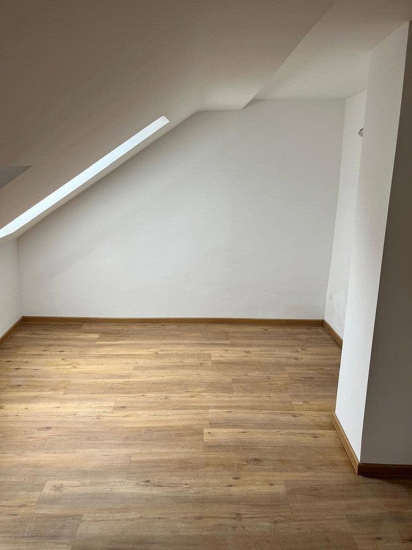 Pronájem bytu 4+1 87 m², Cölbe, Hessen Pronájem bytu 4+1 87 m², Cölbe, Hessen