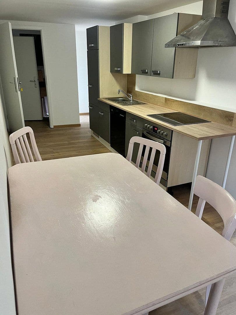 Pronájem bytu 4+1 87 m², Cölbe, Hessen Pronájem bytu 4+1 87 m², Cölbe, Hessen