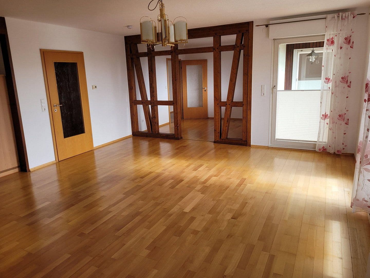 Pronájem bytu 4+kk 146 m², Laufenburg (Baden), Bádensko-Württembersko Pronájem bytu 4+kk 146 m², Laufenburg (Baden), Bádensko-Württembersko