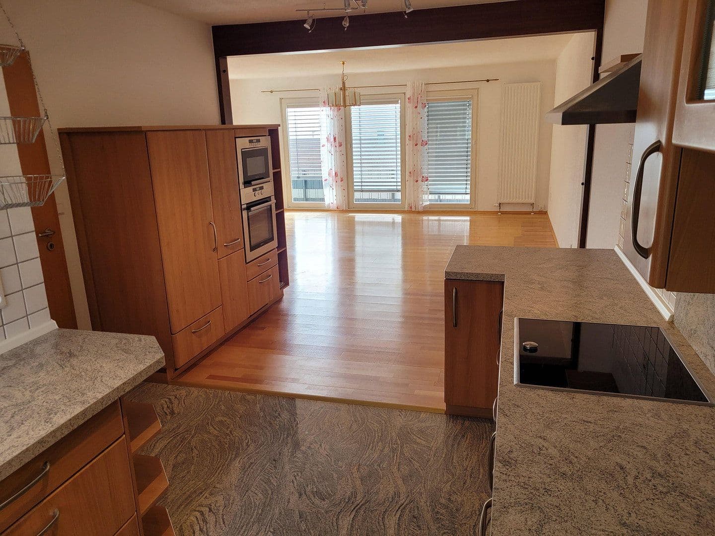 Pronájem bytu 4+kk 146 m², Laufenburg (Baden), Bádensko-Württembersko Pronájem bytu 4+kk 146 m², Laufenburg (Baden), Bádensko-Württembersko