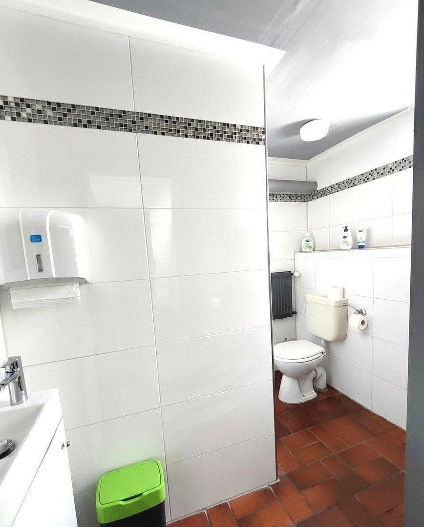 Pronájem kanceláře 110 m², Rinteln, Dolní Sasko Pronájem kanceláře 110 m², Rinteln, Dolní Sasko