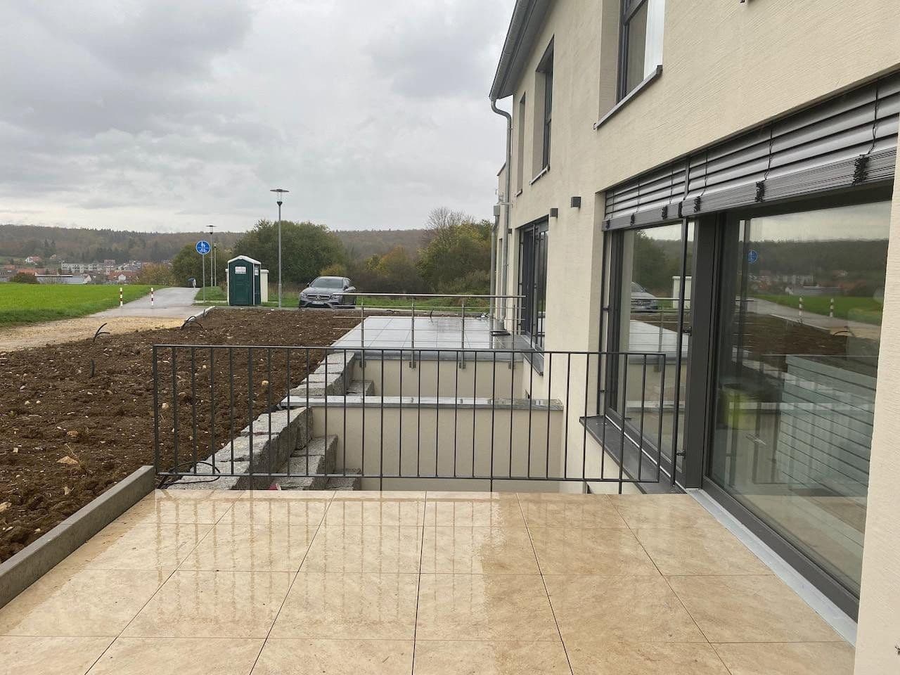 Pronájem domu 185 m², pozemek 236 m², Wasserfallweg 21, Amstetten, Bádensko-Württembersko Pronájem domu 185 m², pozemek 236 m², Wasserfallweg 21, Amstetten, Bádensko-Württembersko