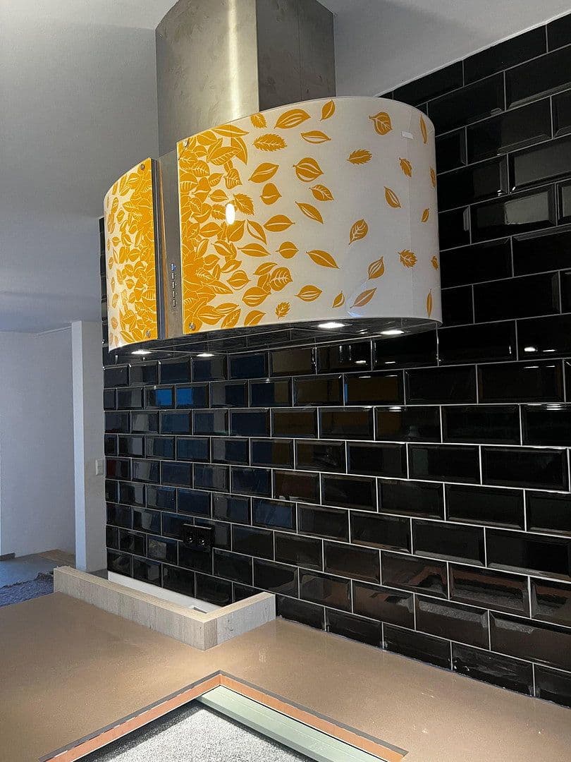 Pronájem domu 185 m², pozemek 236 m², Wasserfallweg 21, Amstetten, Bádensko-Württembersko Pronájem domu 185 m², pozemek 236 m², Wasserfallweg 21, Amstetten, Bádensko-Württembersko