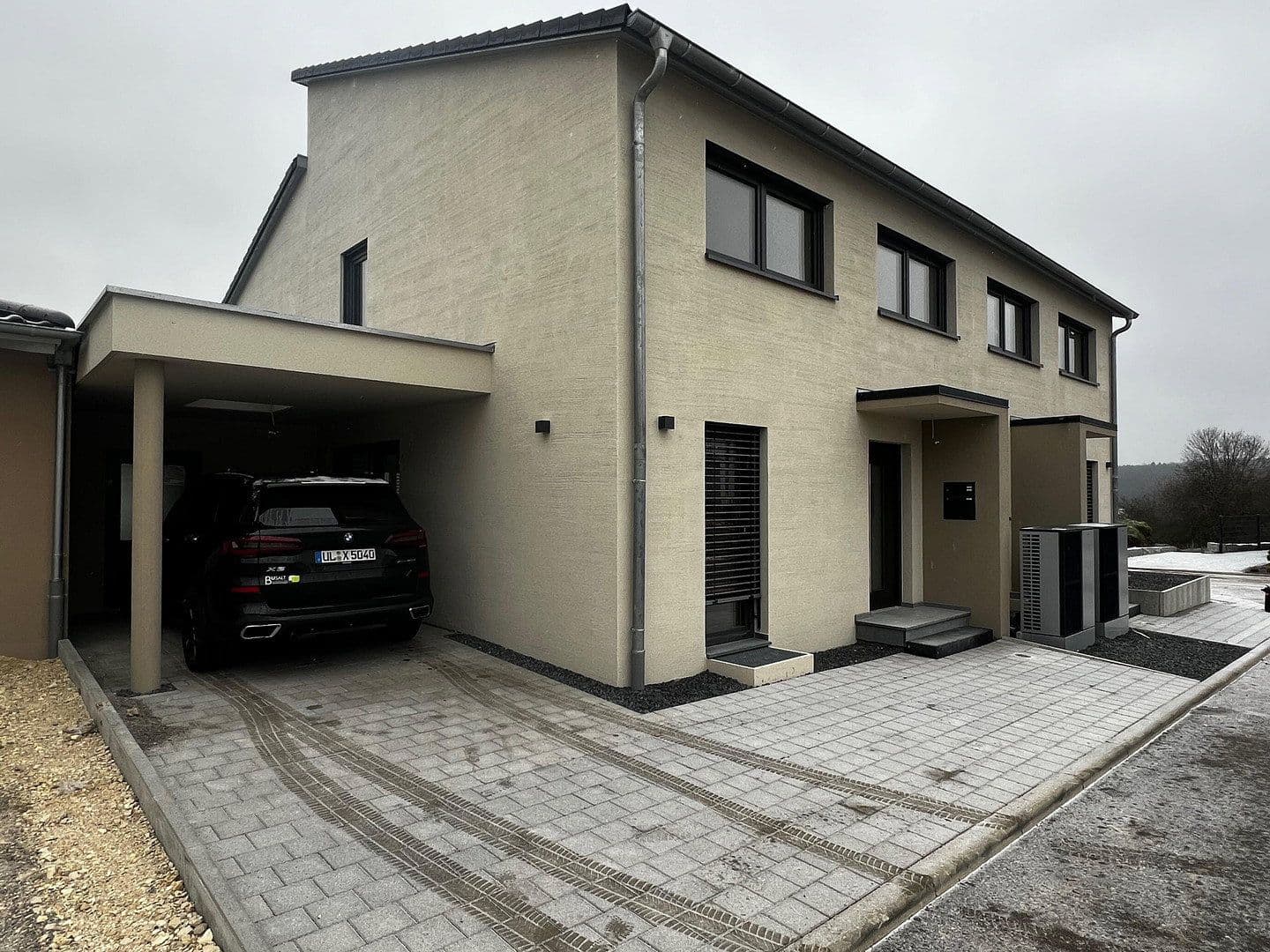 Pronájem domu 185 m², pozemek 236 m², Wasserfallweg 21, Amstetten, Bádensko-Württembersko Pronájem domu 185 m², pozemek 236 m², Wasserfallweg 21, Amstetten, Bádensko-Württembersko